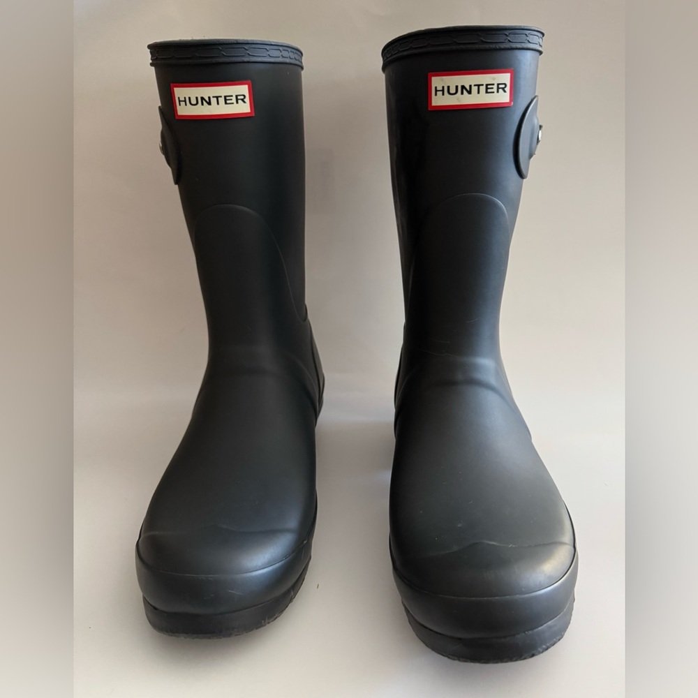 Hunter Rain boots EUC Women size 9